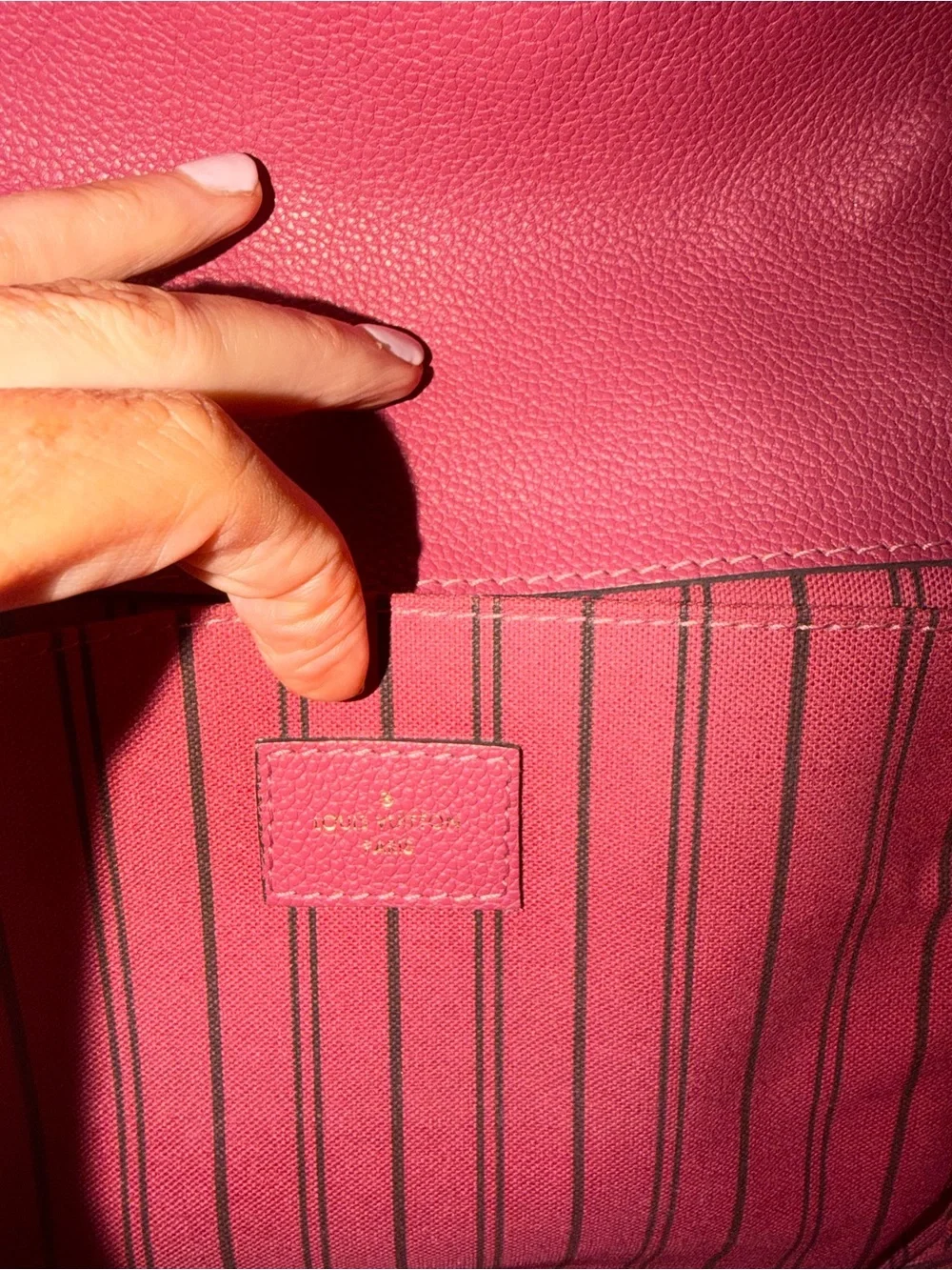 RARE Louis Vuitton Monogram Empreinte Berry Top-Handle Crossbody